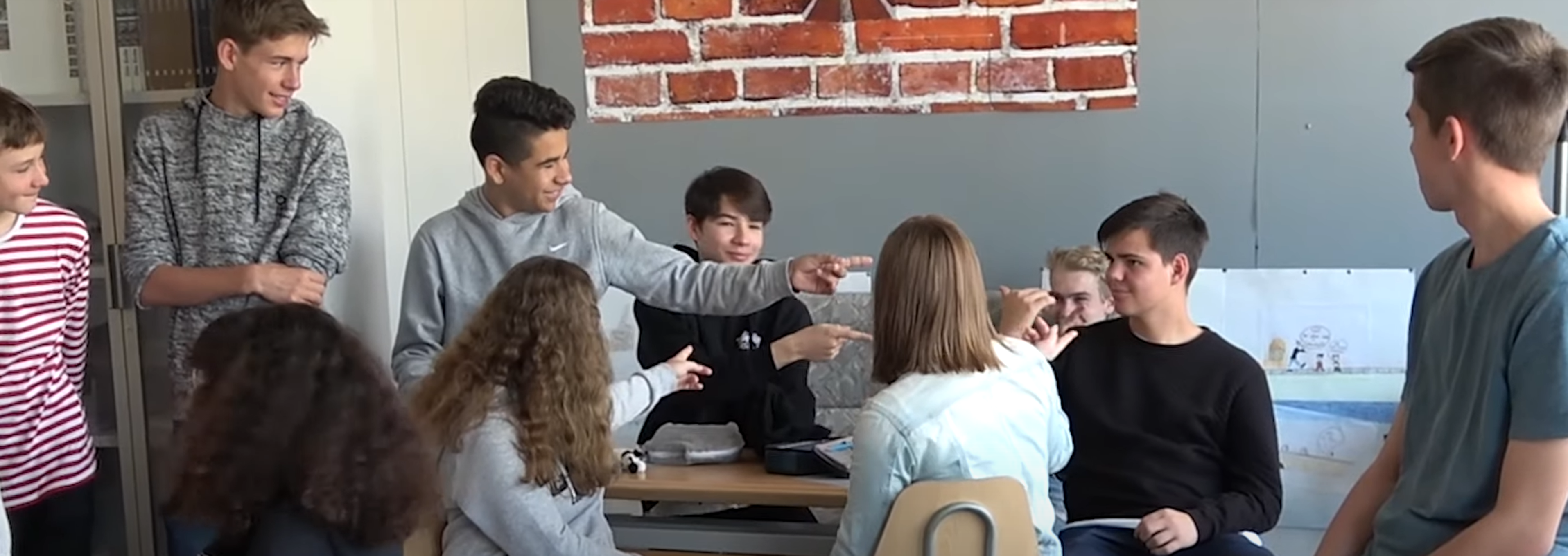 Jugendliche diskutieren